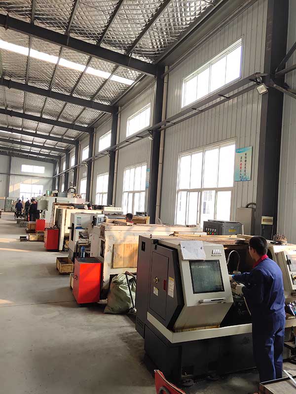 濟南九旭聚脲噴涂機配件數(shù)控加工中心